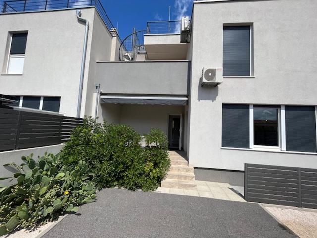 Ferienhaus Luka 자다르 외부 사진